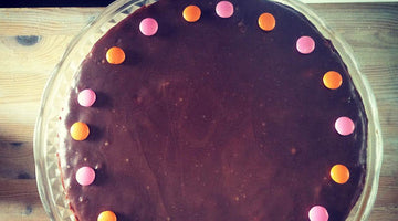 MÅNDAG KRÄVER TÅRTA