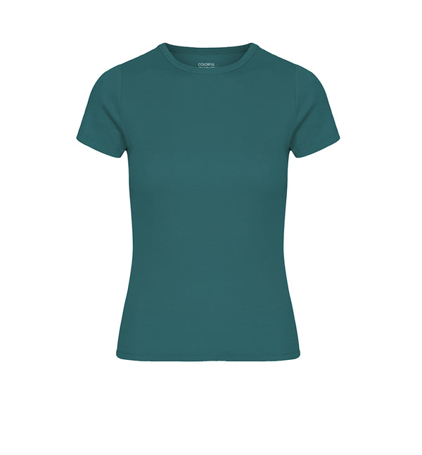 Ribbstickad kortärmad t-shirt från Colorful standard i ekologisk bomull. Figurnära, lite tight modell. Förtvättad.
Färg: Ocean
Material: 95 % ekologisk bomull, 5 % elastan.