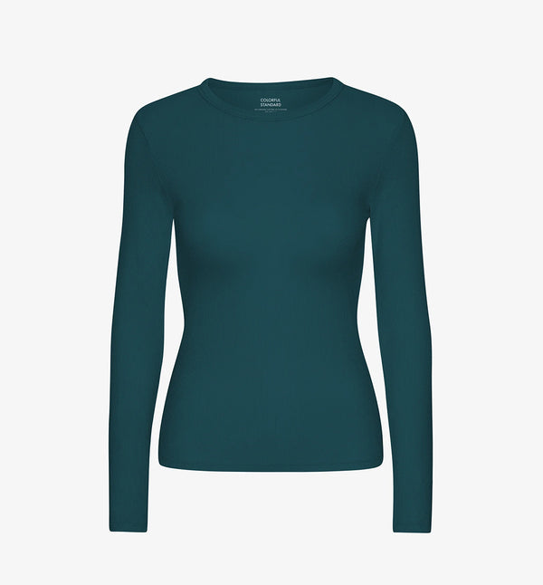 Ribbstickad långärmad t-shirt från Colorful standard i ekologisk bomull. Figurnära, lite tight modell. Förtvättad.
Färg: Ocean Green
Material: 95 % ekologisk bomull, 5 % elastan.