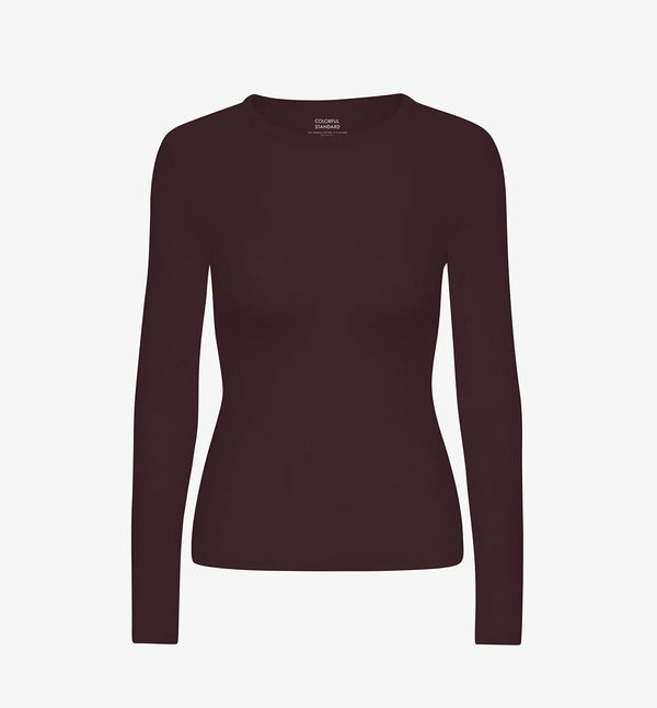 Ribbstickad långärmad t-shirt från Colorful standard i ekologisk bomull. Figurnära, lite tight modell. Förtvättad.
Färg: Oxblood
Material: 95 % ekologisk bomull, 5 % elastan.