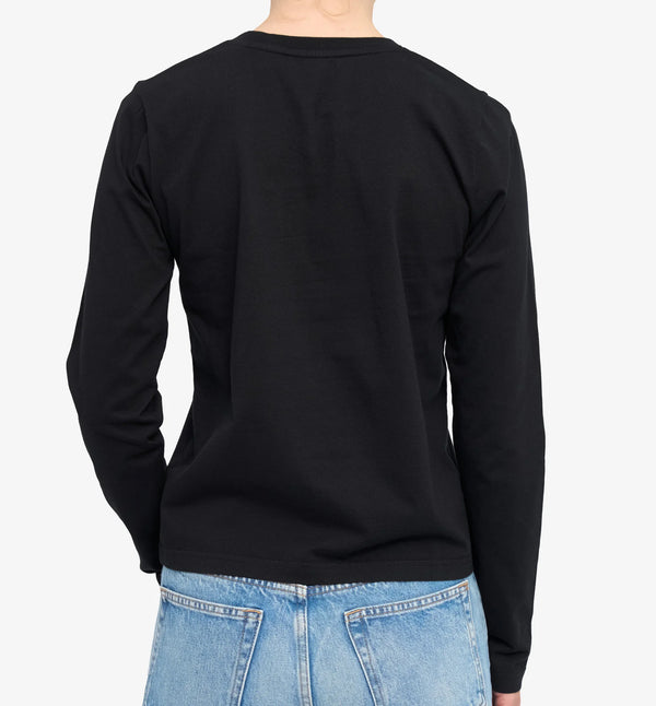 Långärmad t-shirt från Colorful standard i ekologisk bomull. Klassisk och avslappnad passform.

Färg: Svart

Material: 100 % ekologisk bomull.

Certifierad med:&nbsp; Miljövänlig färg - Oeko-Tex®, PETA Approved Vegan

Tillverkad i: Portugal