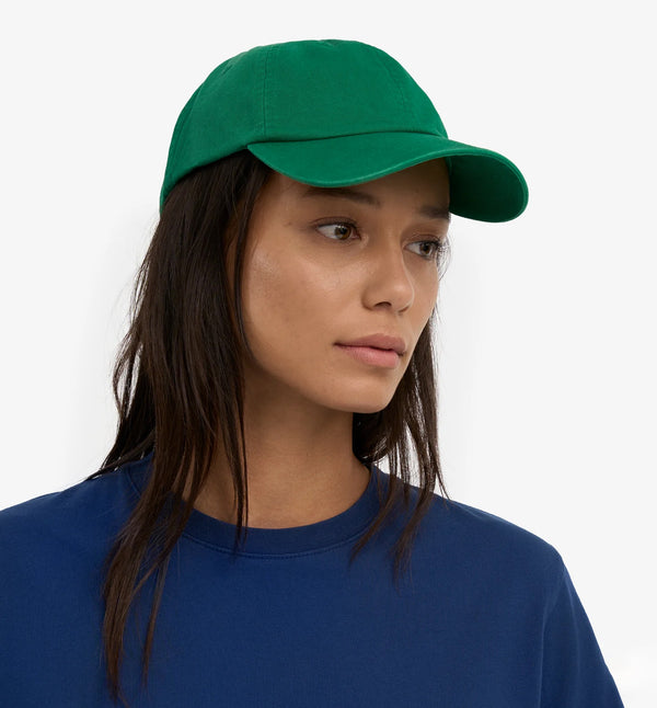 Keps från danska Colorful Standard! I 100% ekologisk bomull&nbsp;som ger en mjuk och bekväm känsla. Spänne bak för att reglera storlek. Onesize. Förtvättad.

Färg: Kelly Green

Material: 100% ekologisk bomull

Certifierad med: &nbsp;Miljövänlig färg - Oeko-Tex®, PETA Approved Vegan

Tillverkad i: Portugal