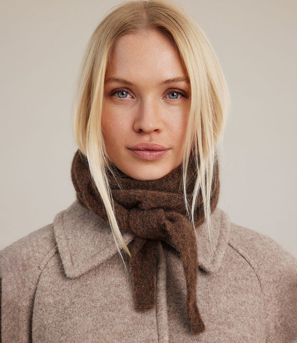 Sibin Linnebjerg Liv Scarf Black