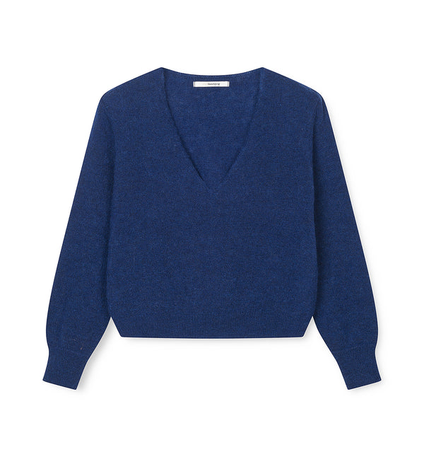 ullblandning.&nbsp;

Färg: Fransk blå

Material: 50% baby alpacka, 20% ull, 30% polyamide.&nbsp;Certifierad mulesingfri ull. Garnet kommer från Italien.

Tillverkad i: Serbien

Tvätt: 30 grader ulltvätt