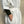 Load image into Gallery viewer, Lieblings kimono Mossa! Rak modell med fin kragdetalj och trekvartsärm. Kimonon har fickor i sidorna och rundad nedtill. Knytband och hällor i sidorna. Linne från Italien, vit.
