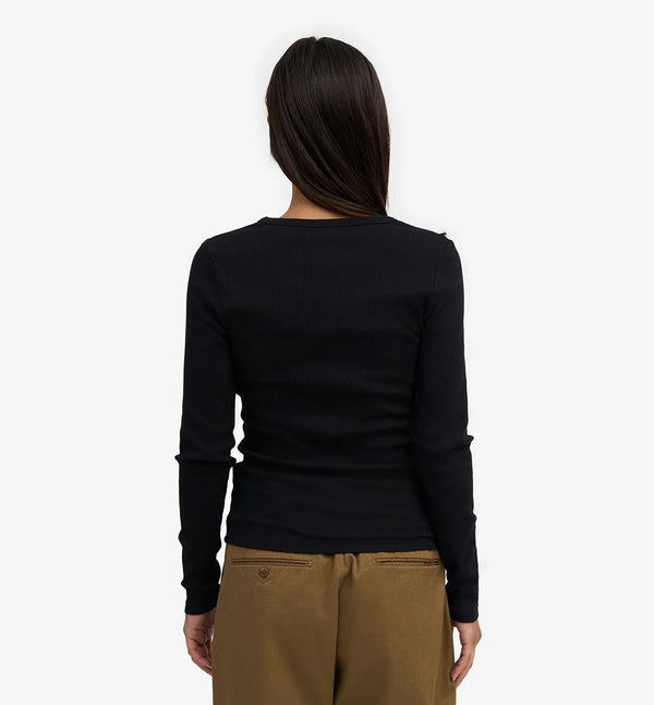 Svart ekologisk ribbstickad långärmad t-shirt från Colorful standard, ekologisk bomull, deep black