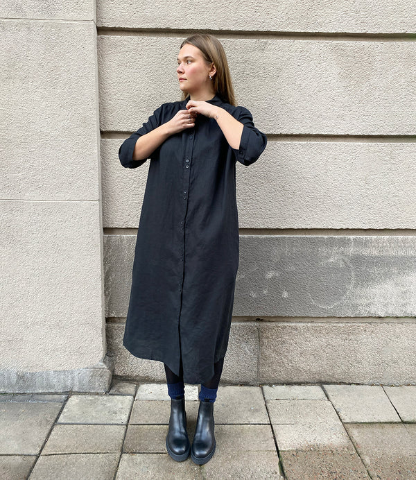 Liebling Svala Linen Shirt Dress